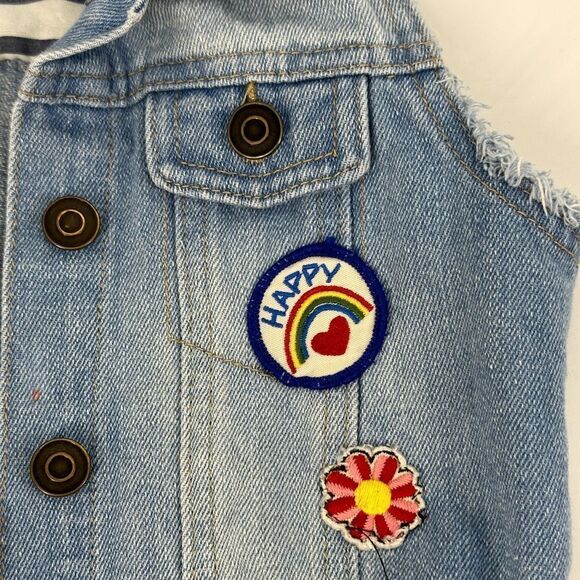 JUNKFOOD Kid’s Disney Patch Cutoff Denim Vest Sz S (6-7) - Picture 3 of 5